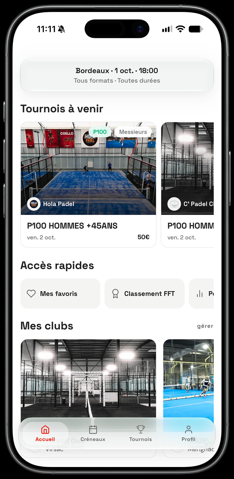 Accueil de l’application iPhone padelspot avec les créneaux et les tournois à venir